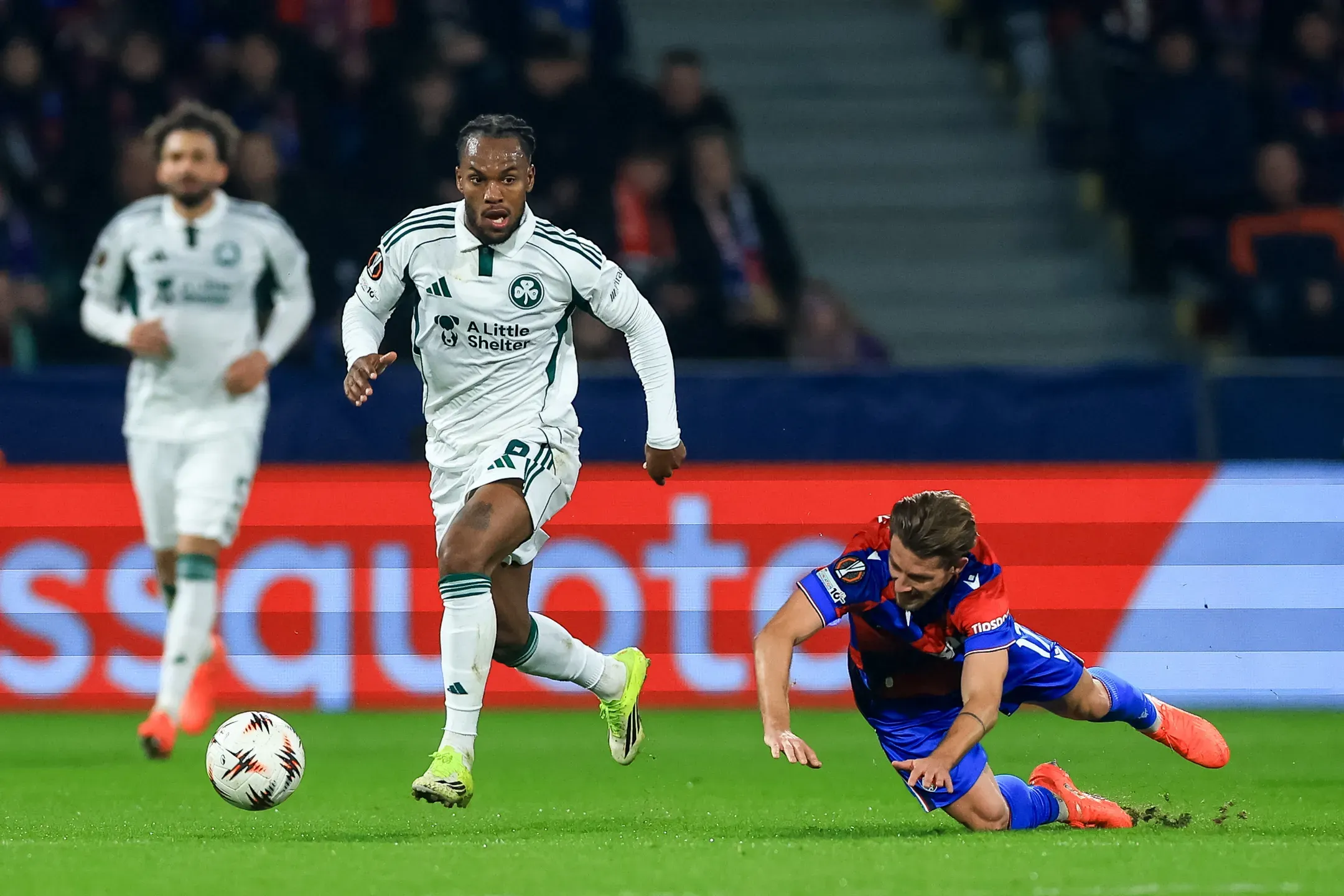 Chelsea quis Renato Sanches para o lugar de Enzo